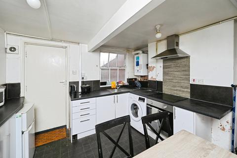 undefined, Park Road, Nottingham, NG7