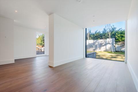undefined, Ravensbourne House, Keston, BR2