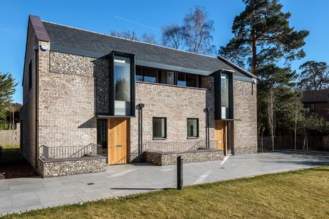 undefined, Ravensbourne House, Keston, BR2