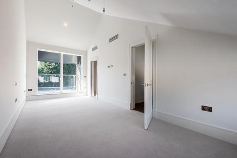 undefined, Ravensbourne House, Keston, BR2