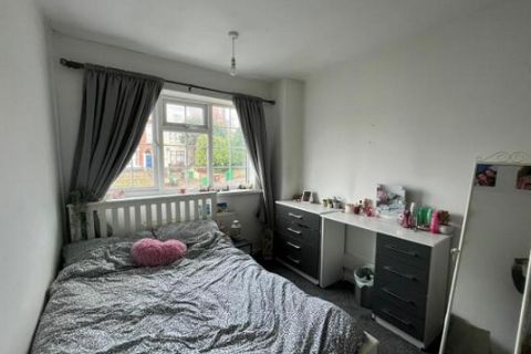 undefined, Goldswong Terrace, Nottingham, NG3