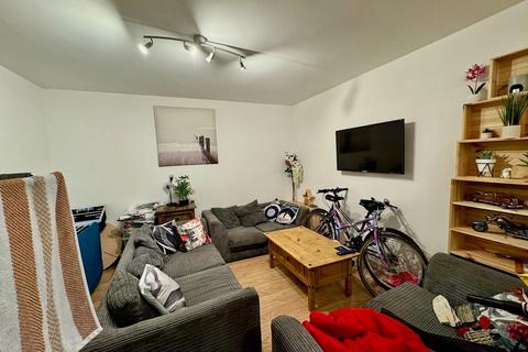 undefined, Queens Road East, Nottingham, NG9