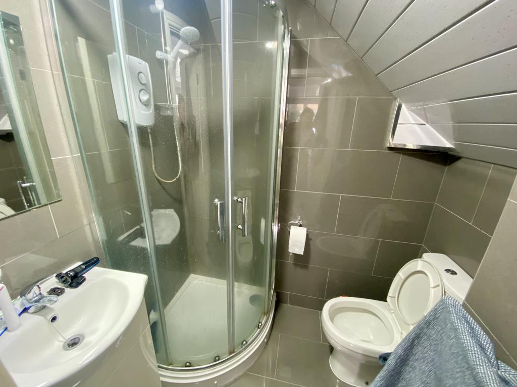 Falcon Close, Nottingham, NG7 – pohled 6