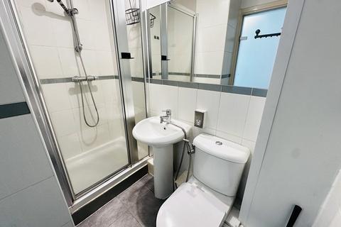 undefined, The Habitat, Nottingham, NG1