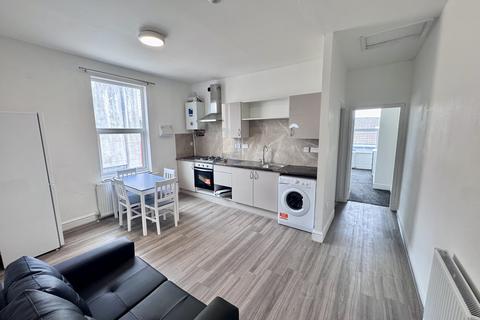 Hartley Road, Nottingham, NG7