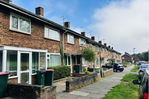 undefined, Salisbury Road, Crawley, RH10