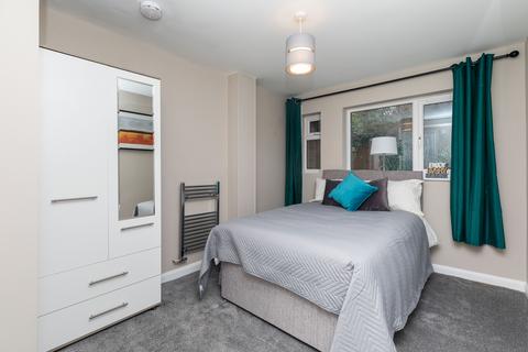 undefined, Salisbury Road, Crawley, RH10