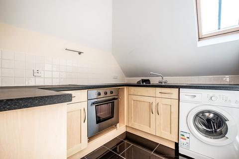 2 bedroom flat to rent, Worthing, BN11