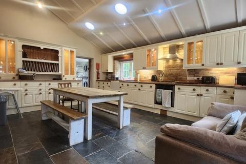 5 bedroom house to rent, Yarmouth, PO41