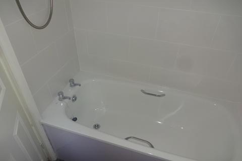 2 bedroom terraced house to rent, Essex Street, Walsall, WS2