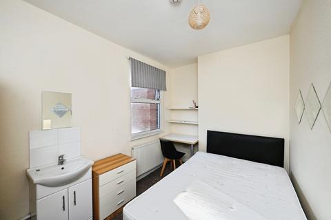Park Road, Nottingham, NG7