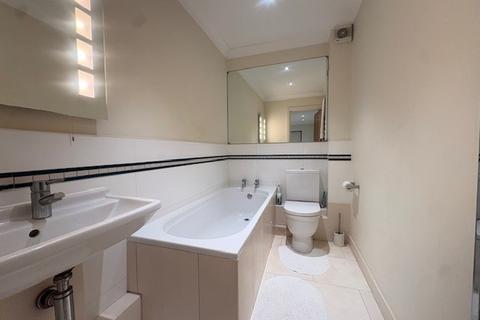 2 bedroom apartment to rent, Whitbourne Avenue, Swindon, SN3