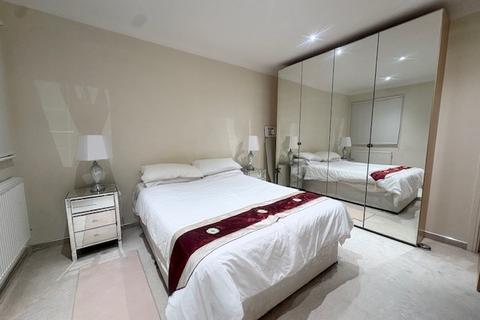 2 bedroom apartment to rent, Whitbourne Avenue, Swindon, SN3