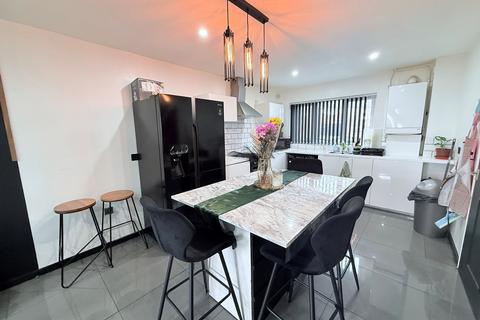 undefined, Silbury Close, NOTTINGHAM, NG11