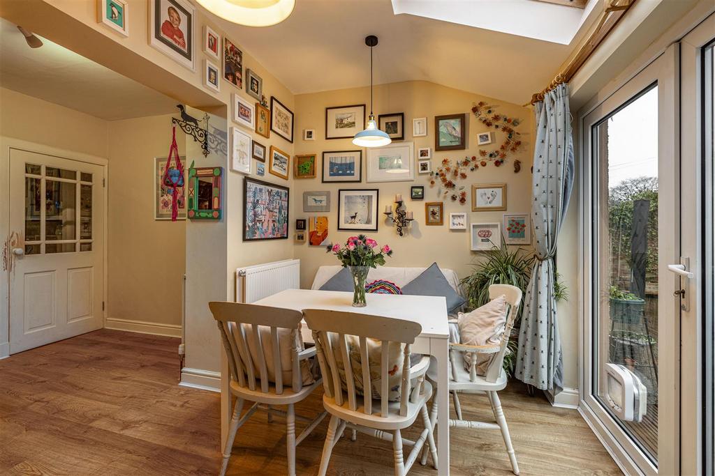 Chilla Ormiston Terrace Melrose 26.JPG
