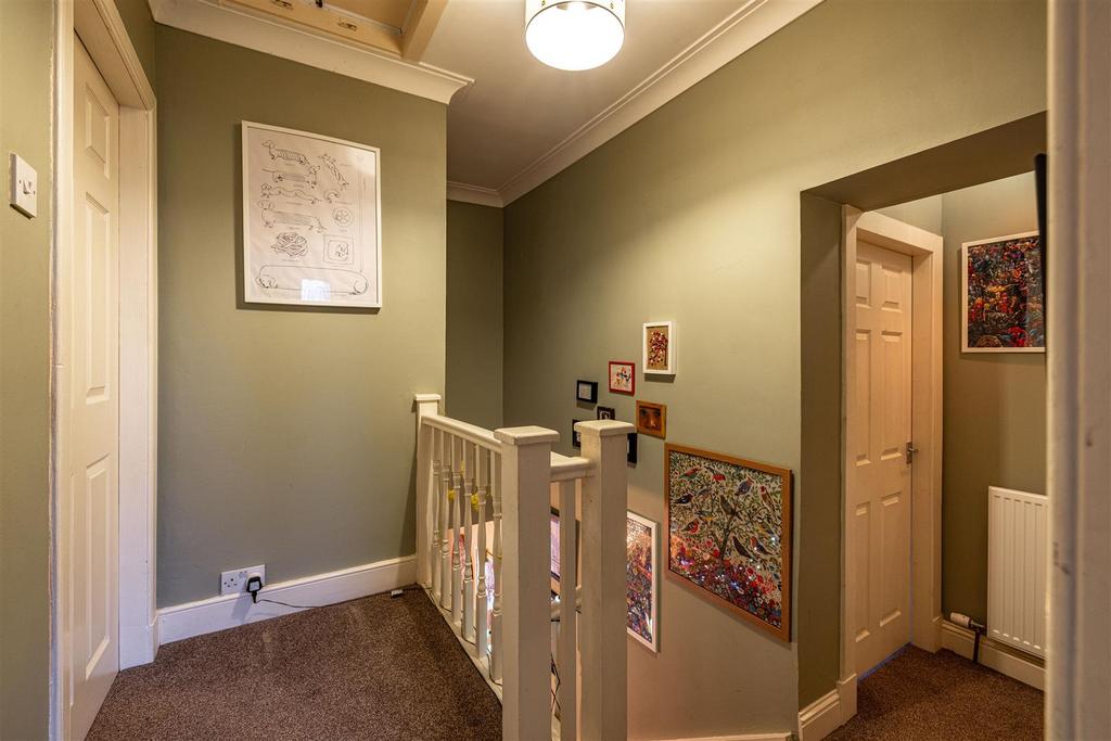 Chilla Ormiston Terrace Melrose 48.JPG
