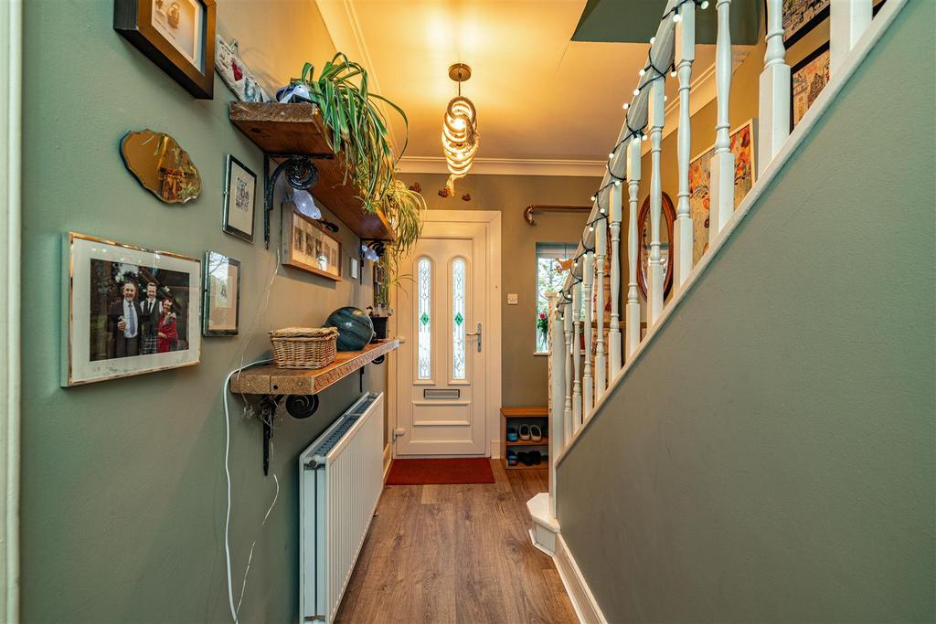 Chilla Ormiston Terrace Melrose 12.JPG