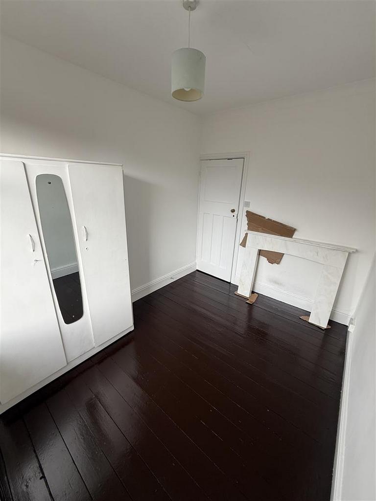 75 Benfield - Bedroom 2.jpeg