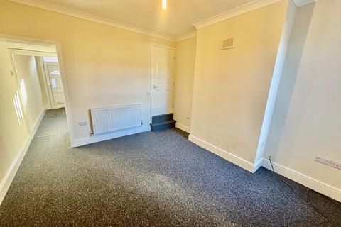 3 bedroom house to rent, Repton Road, Nottingham, NG6