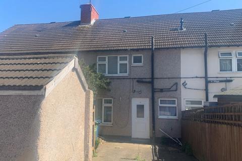 3 bedroom terraced house to rent, Eighth Avenue, Mansfield, NG19