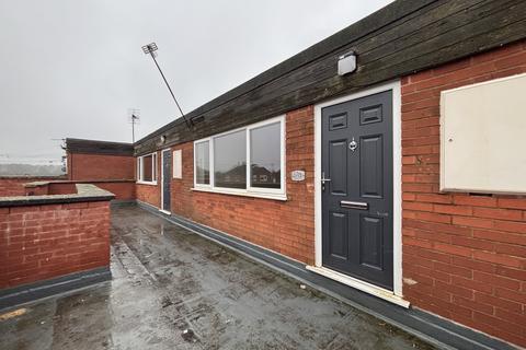 2 bedroom flat to rent, Lodge Road, Rugeley, WS15