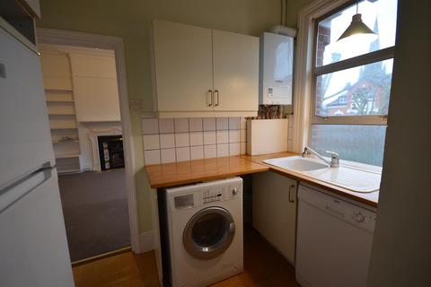 2 bedroom flat to rent, 3 Church Crescent, Muswell Hill, London