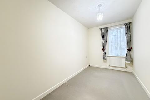 undefined, Redcross Place, Swindon, SN1