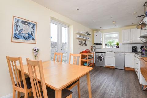 3 bedroom house to rent, Addison Road, Bromley, BR2