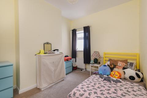 3 bedroom house to rent, Addison Road, Bromley, BR2