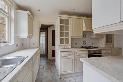 undefined, Nightingale Road, Rickmansworth WD3