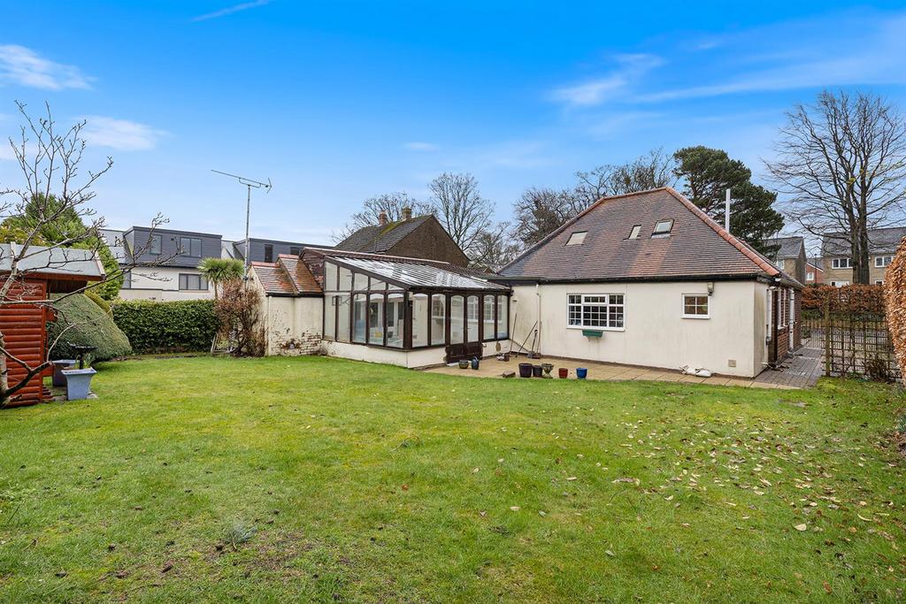 8 Lodge Moor Road, Fulwood 25 297.jpg