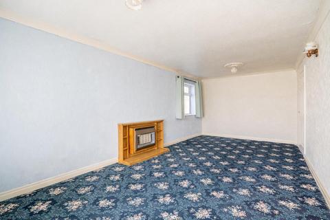 2 bedroom bungalow for sale, Thatchers Croft, Copmanthorpe, York