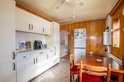 2 bedroom bungalow for sale, Thatchers Croft, Copmanthorpe, York