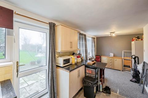 3 bedroom semi-detached house for sale, Brocklesby Road, Scunthorpe