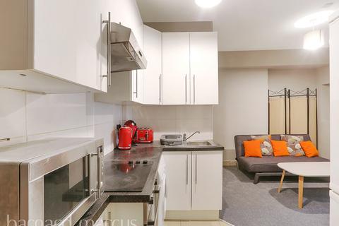 undefined, Holland Road, LONDON