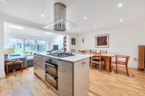 4 bedroom terraced house for sale, Rushey Mead, London