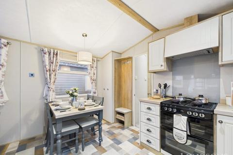 2 bedroom park home for sale, Pakefield Holiday Park
