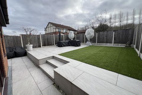 3 bedroom detached house for sale, Ostlers Gate, Droylsden