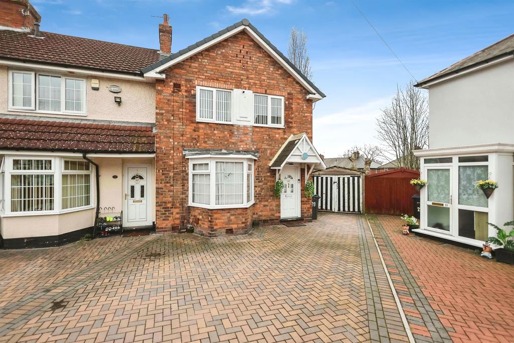 3 bedroom end of terrace house for sale
