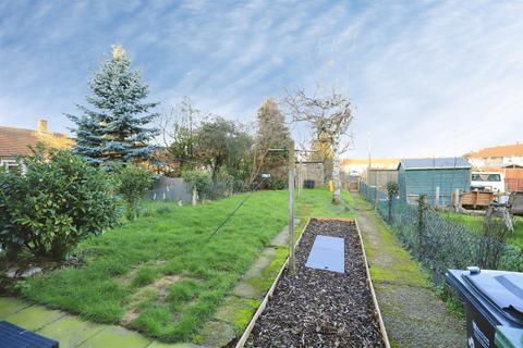 3 bedroom terraced house for sale, Lincoln Crescent, Kidderminster