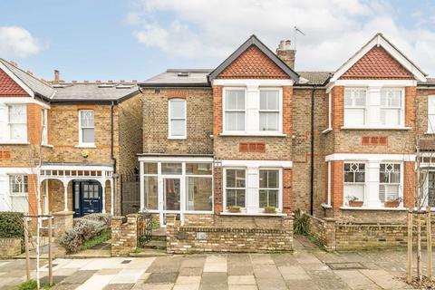 undefined, Kingsley Avenue, London W13
