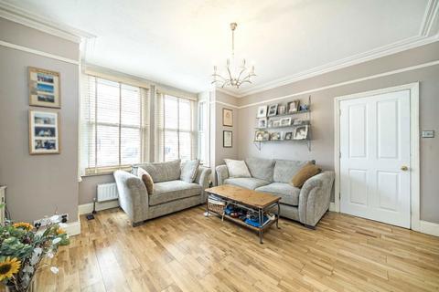 undefined, Kingsley Avenue, London W13
