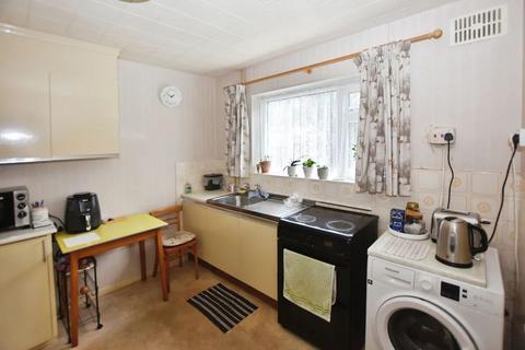 3 bedroom semi-detached house for sale, Dart Avenue, Shiphay, TORQUAY, Devon.