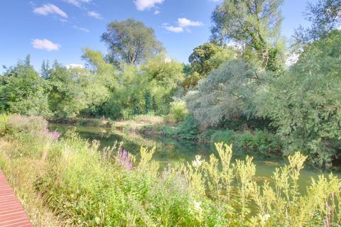 2 bedroom apartment to rent, Cambridge Road, Harlow, CM20