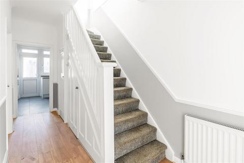 3 bedroom semi-detached house for sale, Hamilton Avenue, Cheam, SM3