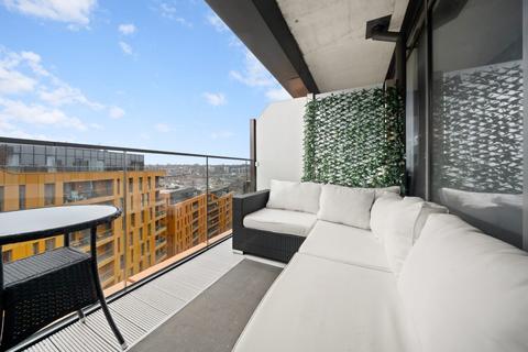 1 bedroom flat to rent, Telegraph Avenue, London SE10