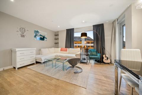 1 bedroom flat to rent, Telegraph Avenue, London SE10