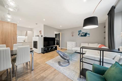 1 bedroom flat to rent, Telegraph Avenue, London SE10