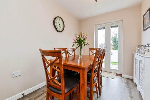 3 bedroom house for sale, Wearhead Drive, Sunderland SR4