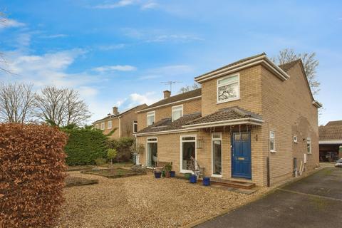 5 bedroom detached house for sale, Vine Close, Stapleford, Cambridge